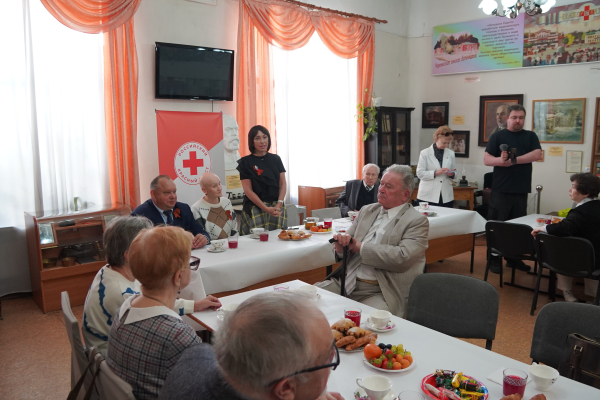 Встреча с ветеранами здравоохранения